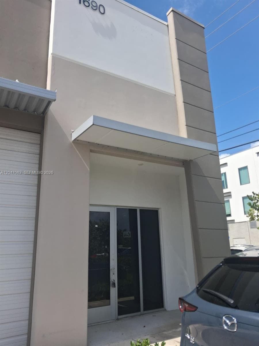 Sweetwater, FL, 33172