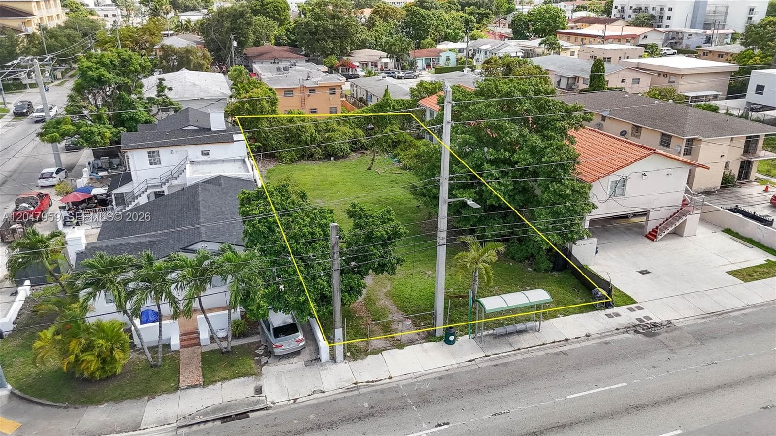 1877 SW 7th St, Miami FL 33135