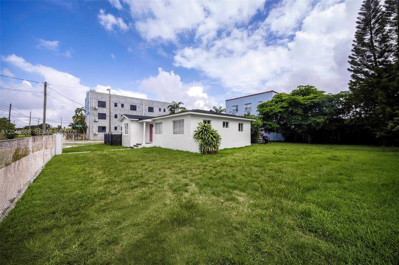 0-2939 SW 5th St, Miami FL 33135