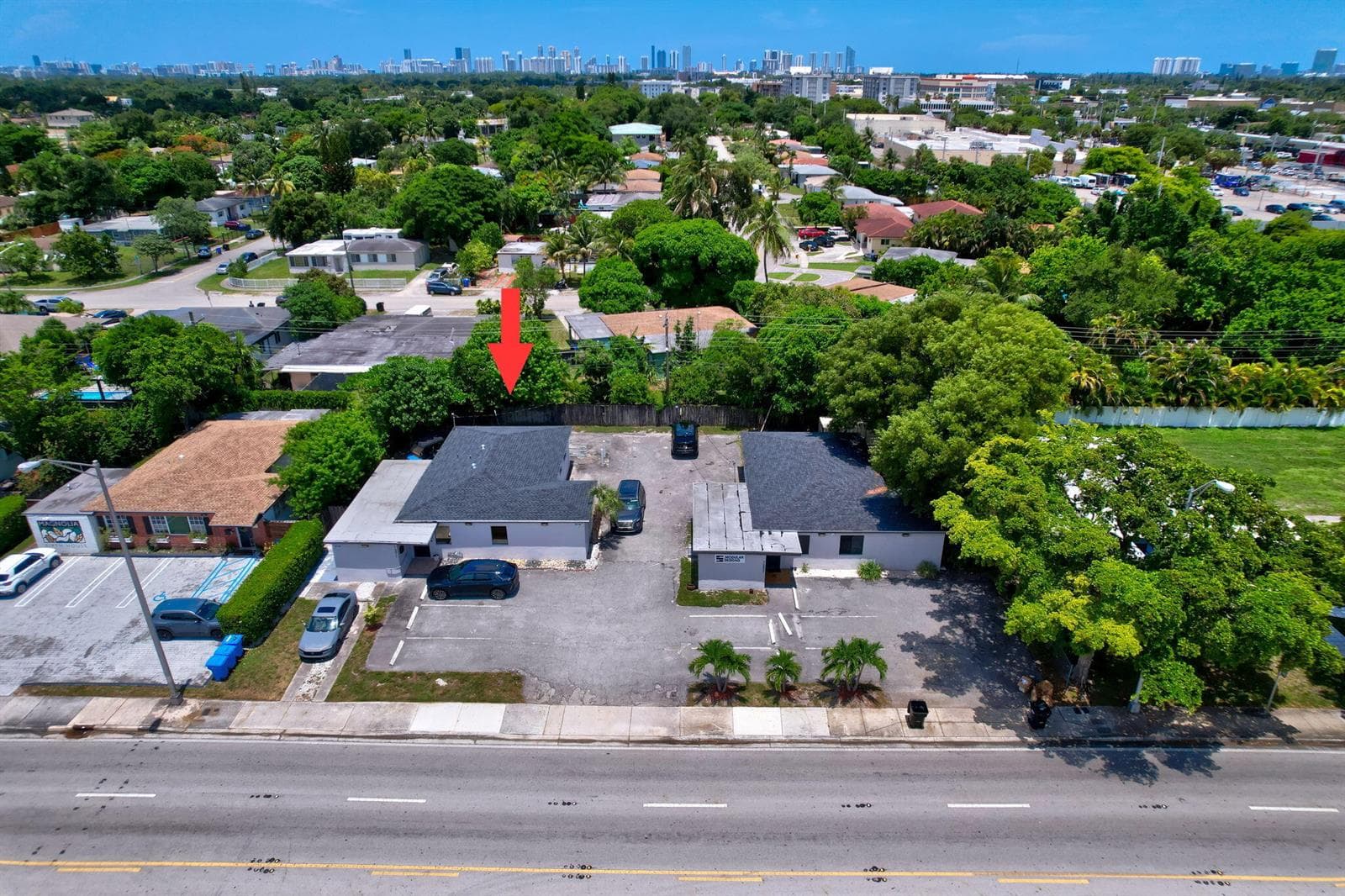 16811 NE 6th - 00028