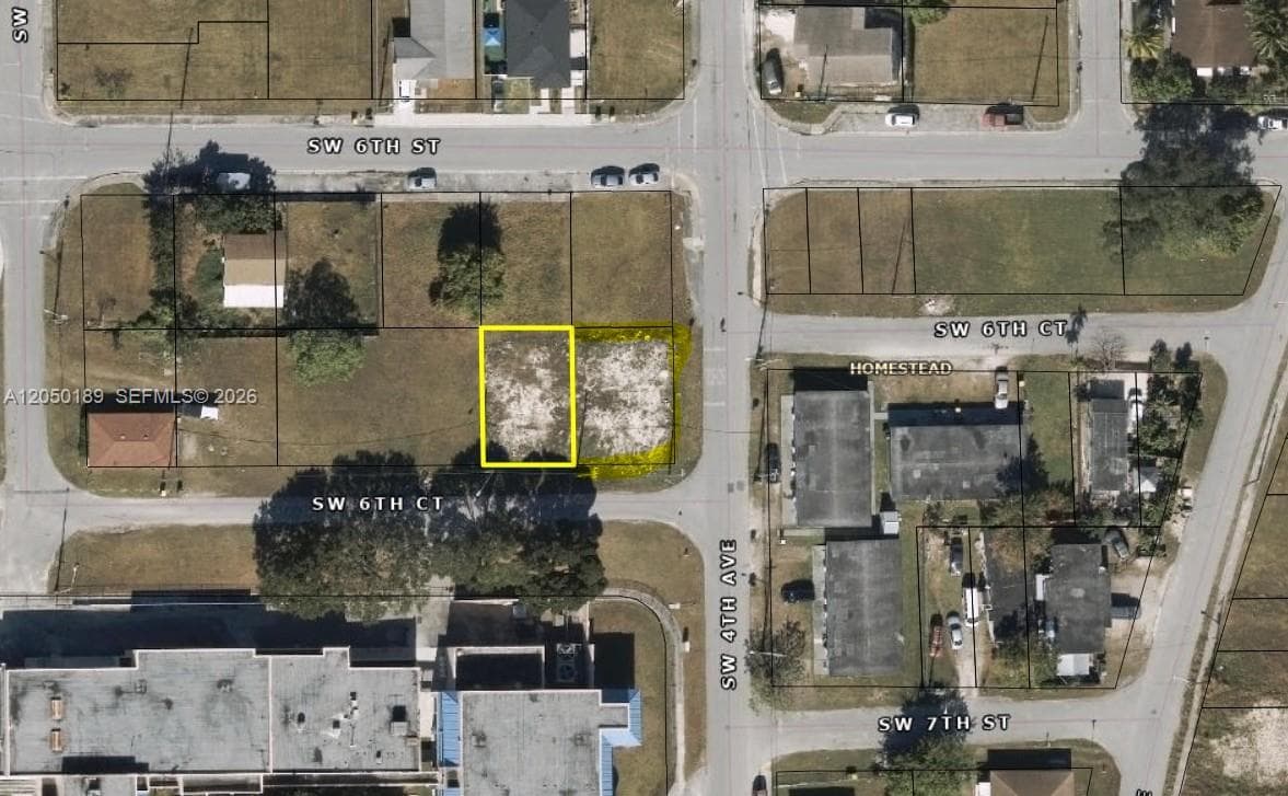 411 SW 6th Ct, Homestead FL 33030