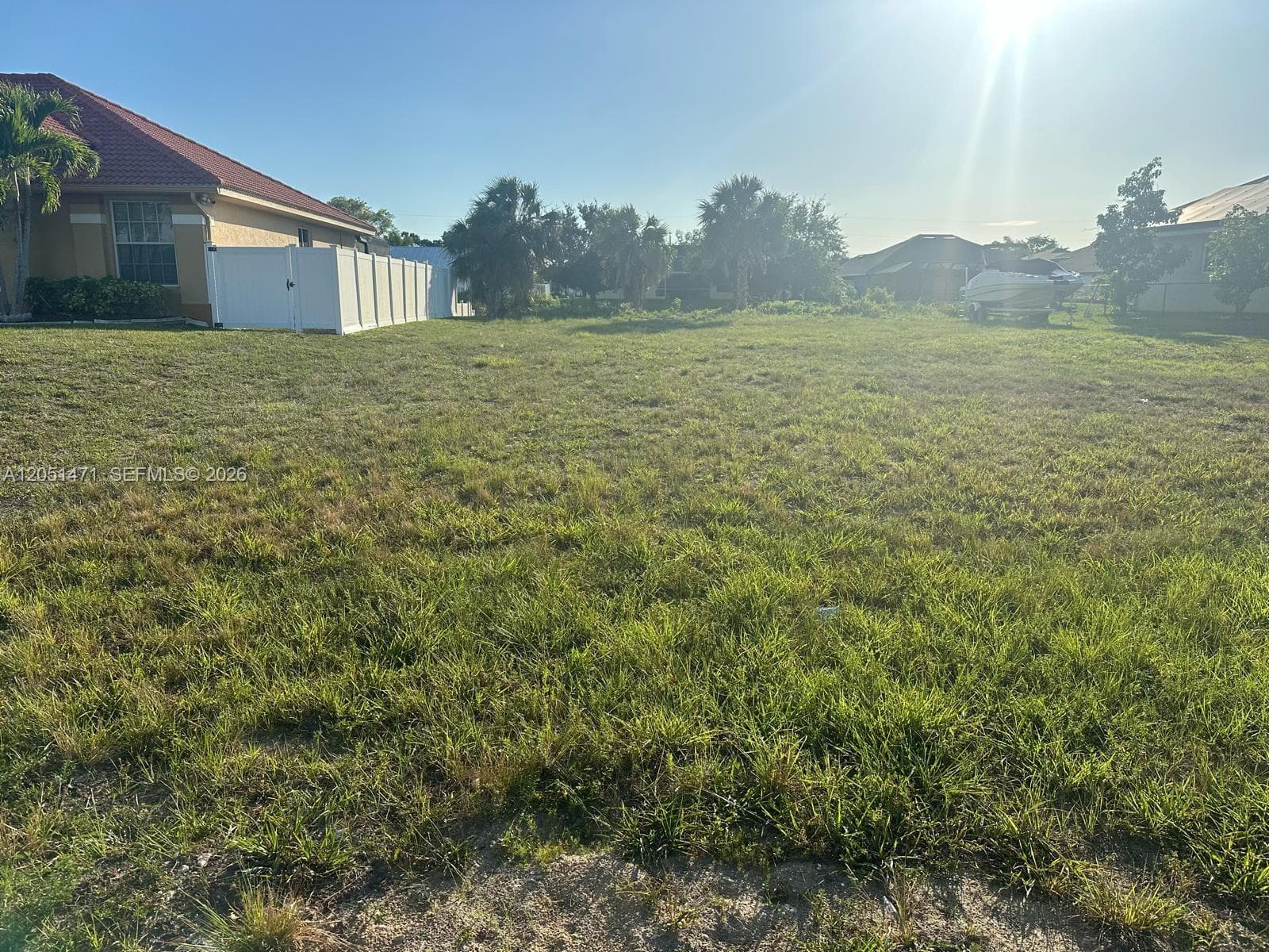 930 SW 8th PL, Cape Coral FL 33991