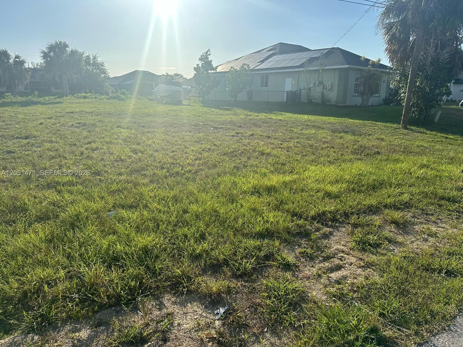 930 SW 8th PL, Cape Coral FL 33991