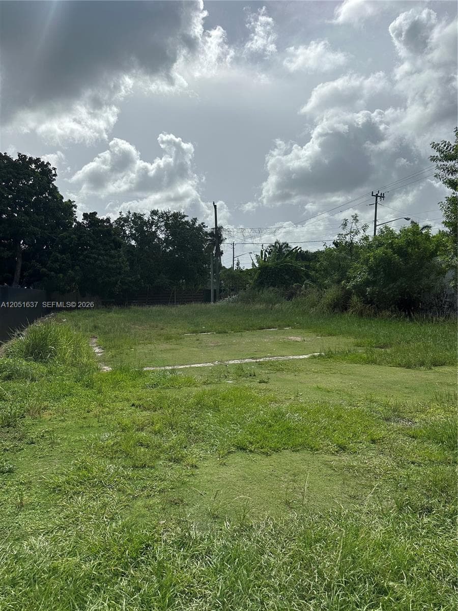 538 NW 6th Ave, Homestead FL 33030