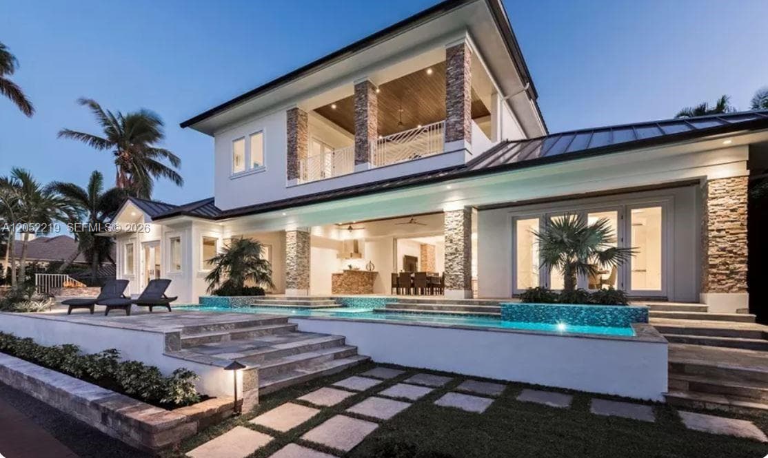 1642 SE 14th St, Fort Lauderdale FL 33316