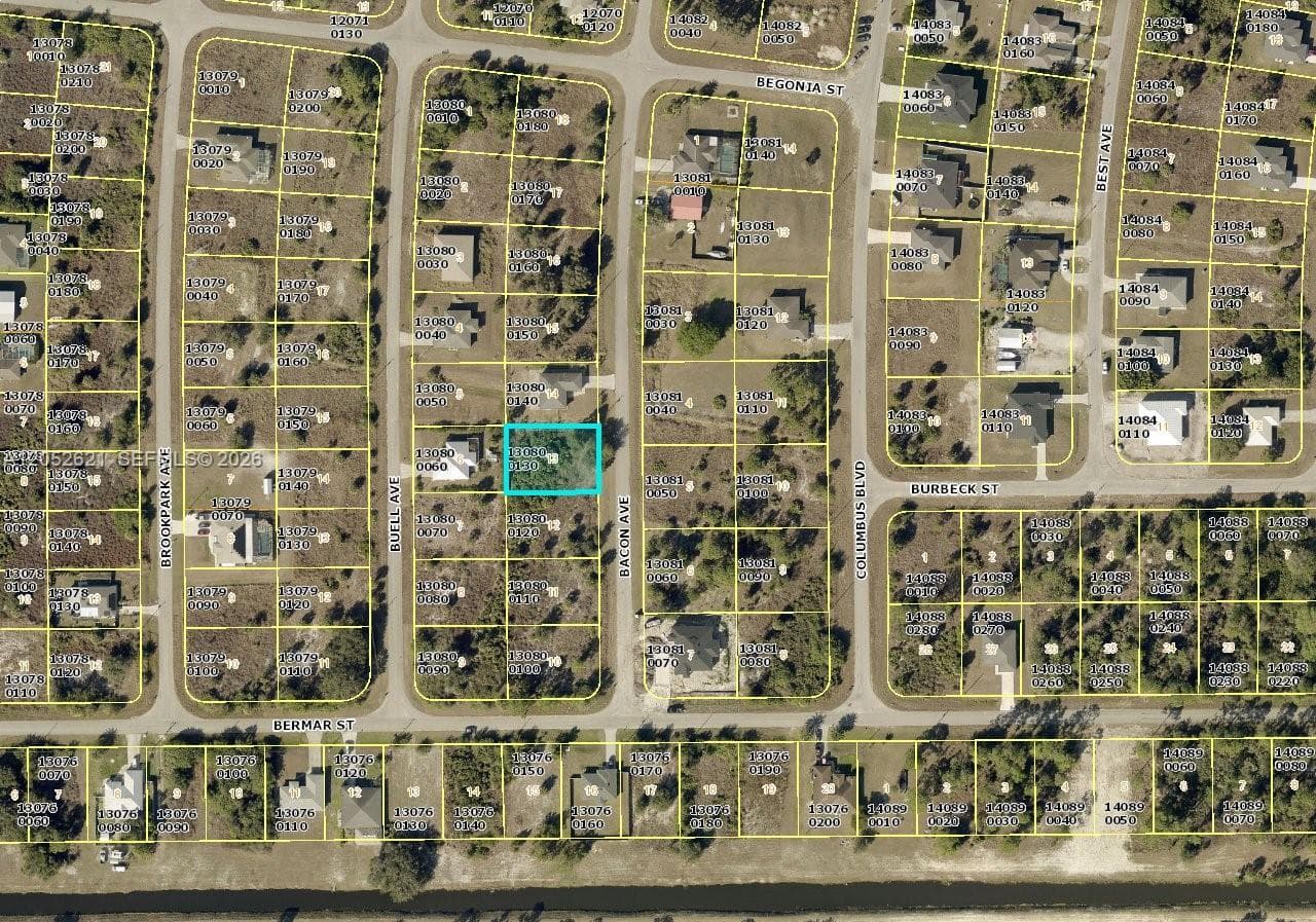 1264 Bacon Ave, Fort Myers FL 33913