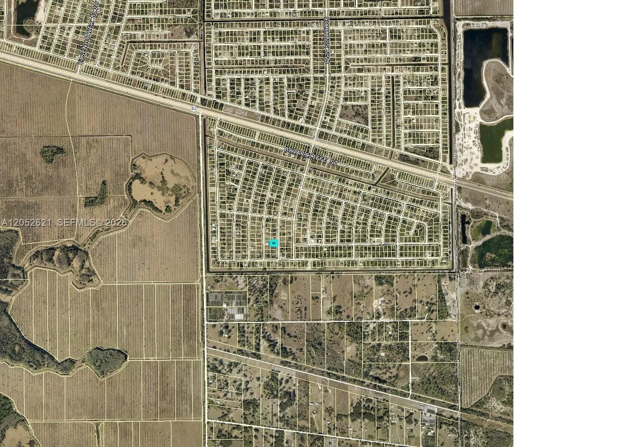 1264 Bacon Ave, Fort Myers FL 33913