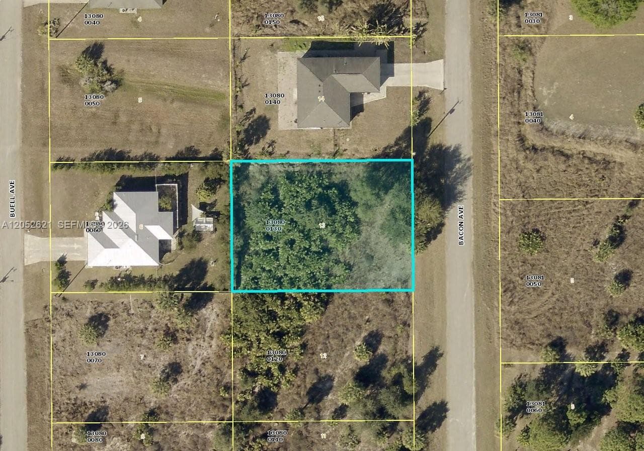 1264 Bacon Ave, Fort Myers FL 33913