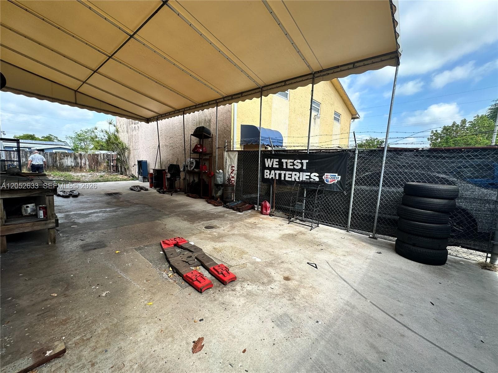 2304 SW 60th Way, Miramar FL 33023