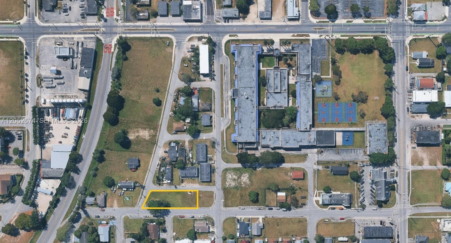 321 SW 6 street, Homestead FL 33030