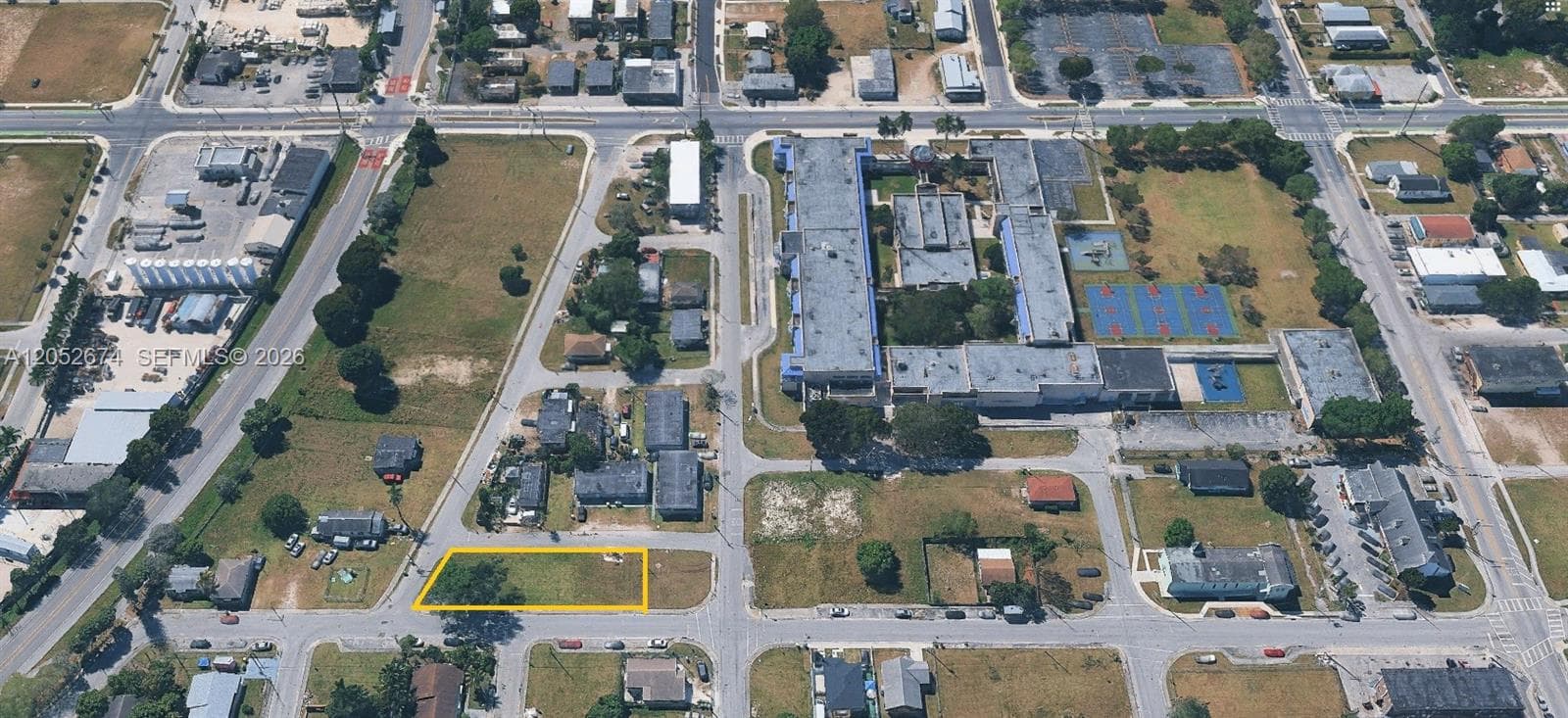 321 SW 6 street, Homestead FL 33030