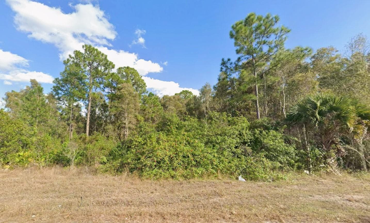 1013 LEGION Avenue, Lehigh Acres FL 33936