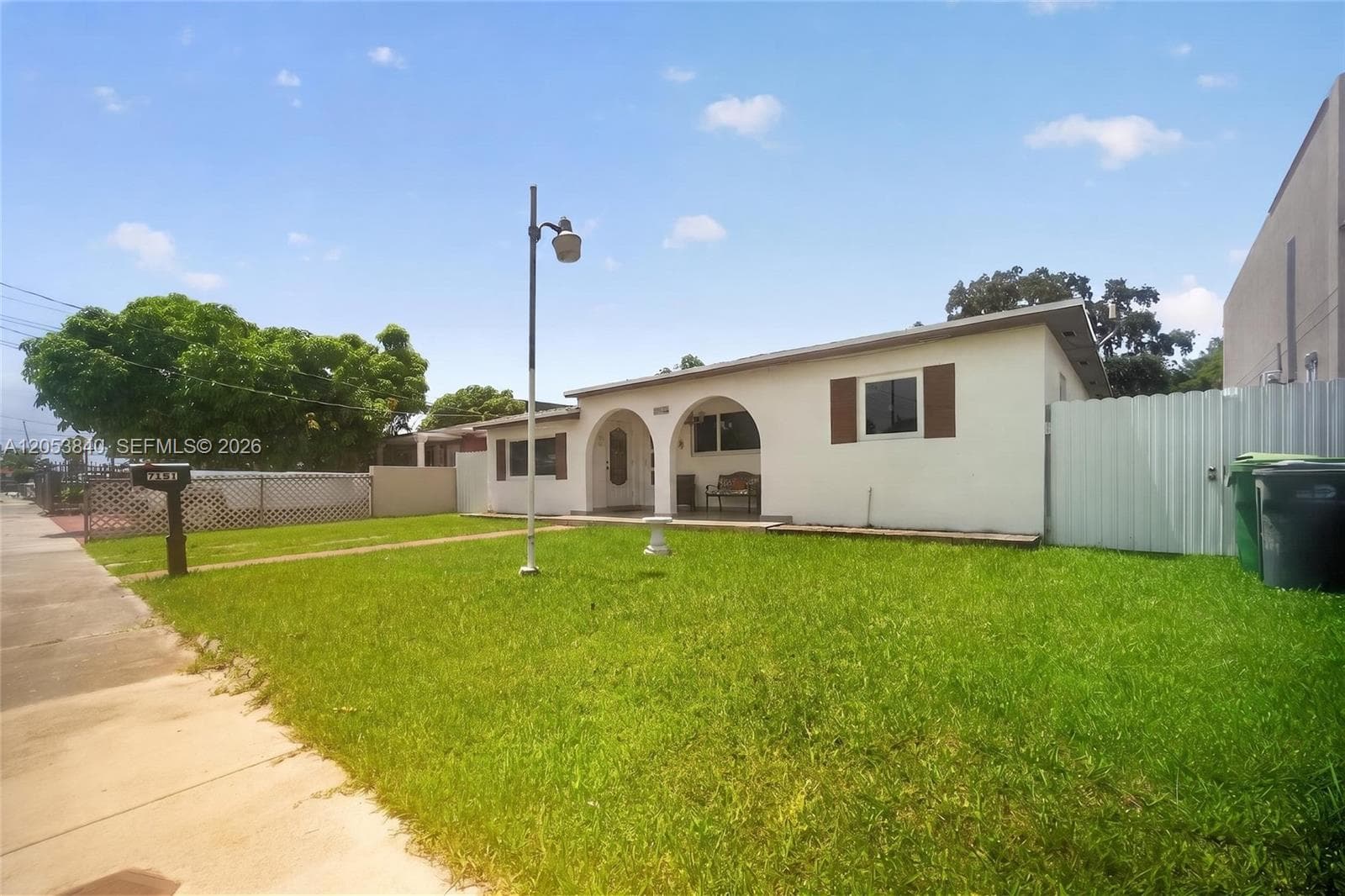 7151 SW 42nd St, Miami FL 33155