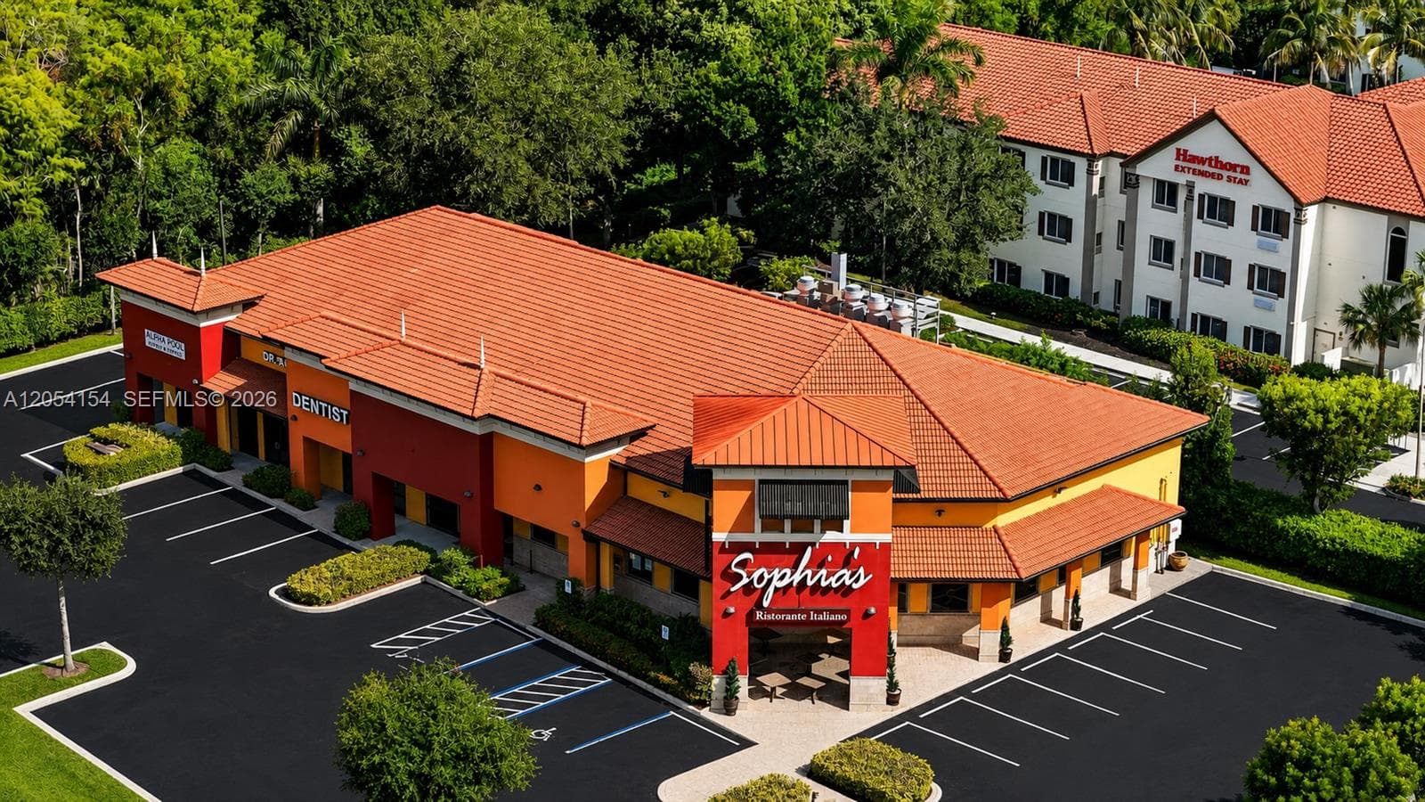 3545 Pine Ridge Rd, #400, Naples FL 34109