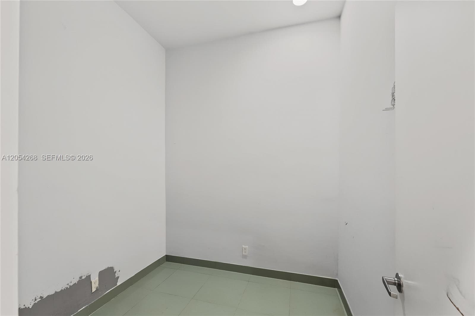 3313 NE 32nd St, Fort Lauderdale FL 33308