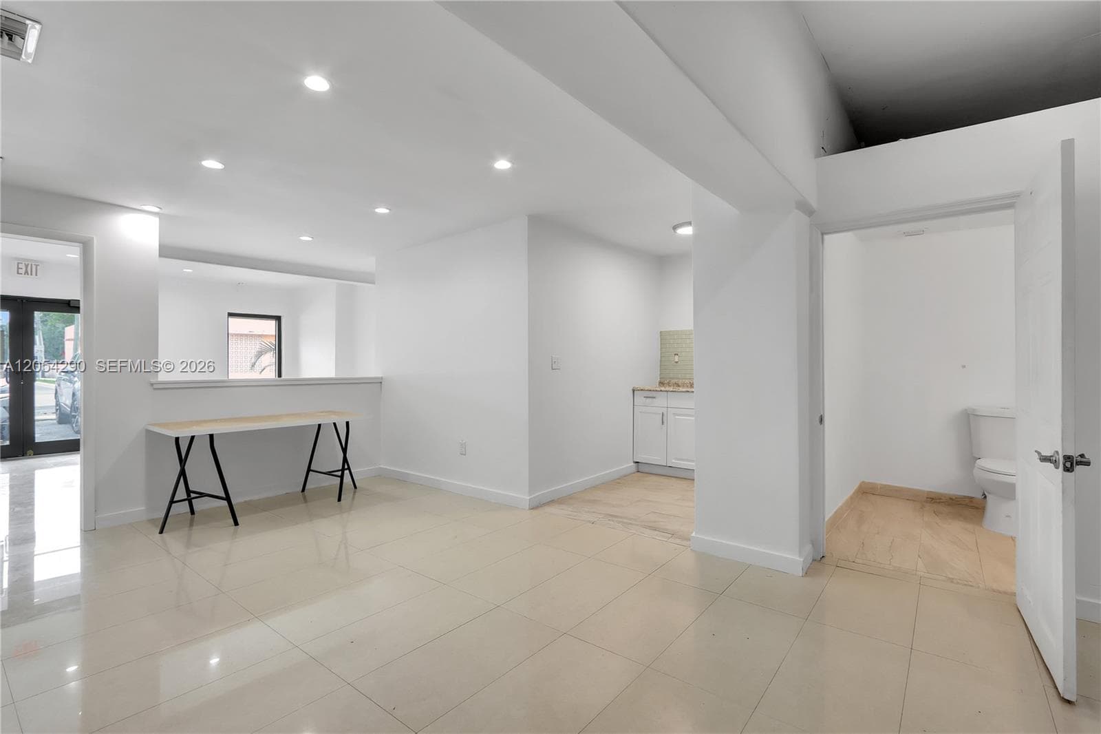 7000 NW 2 Ave # 7010, Miami FL 33150