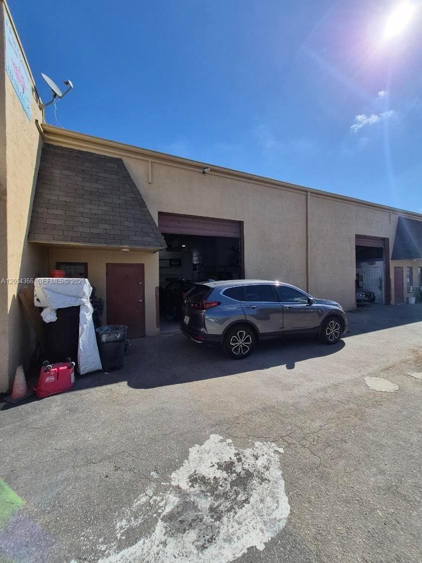 12459 SW 130th St, Miami FL 33186