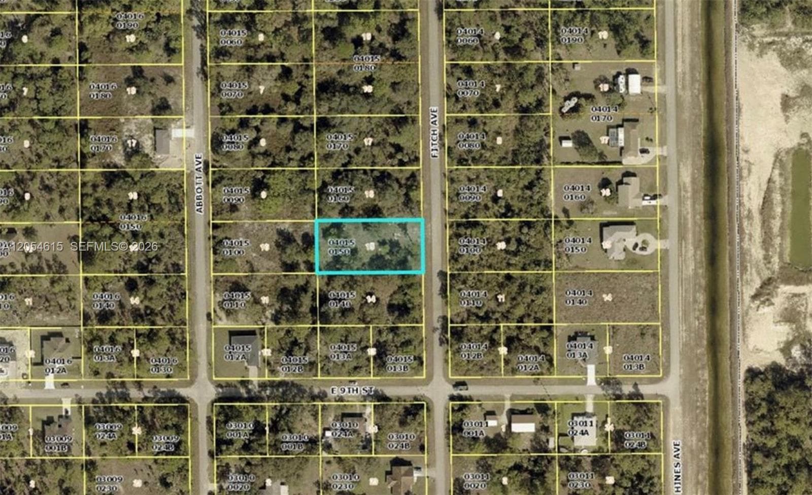905 FITCH AVE, Lehigh Acres FL 33972