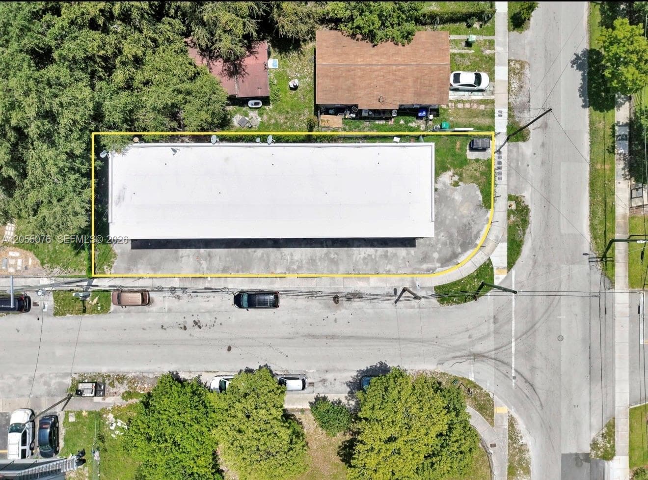 6901 NW 8th Ave, Miami FL 33150