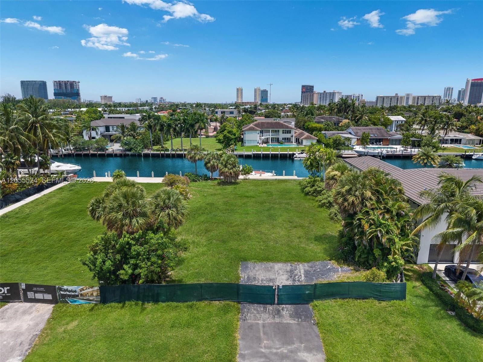 460 Holiday Dr, Hallandale Beach FL 33009
