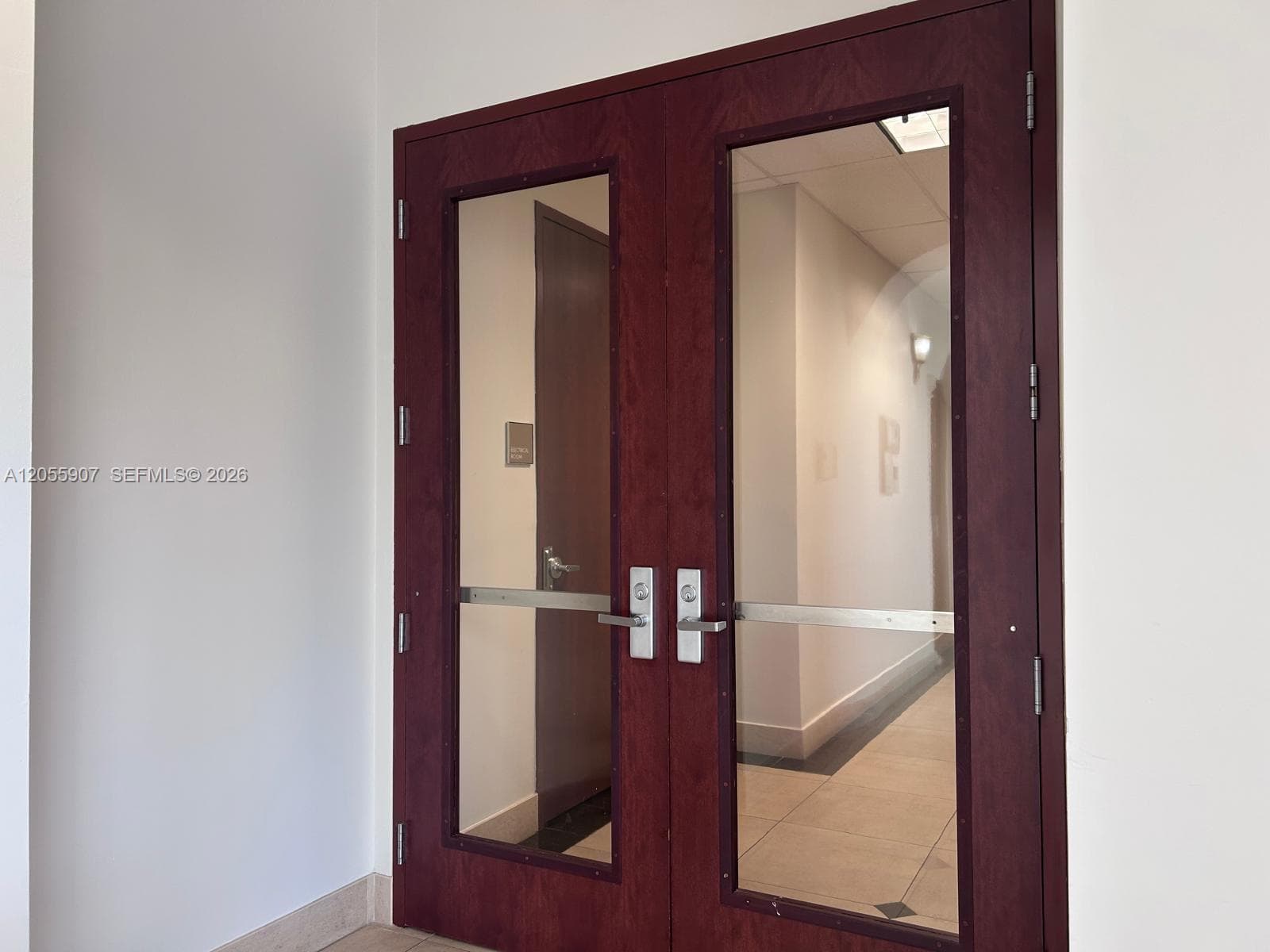2893 Executive Park Dr # 106, Weston FL 33331