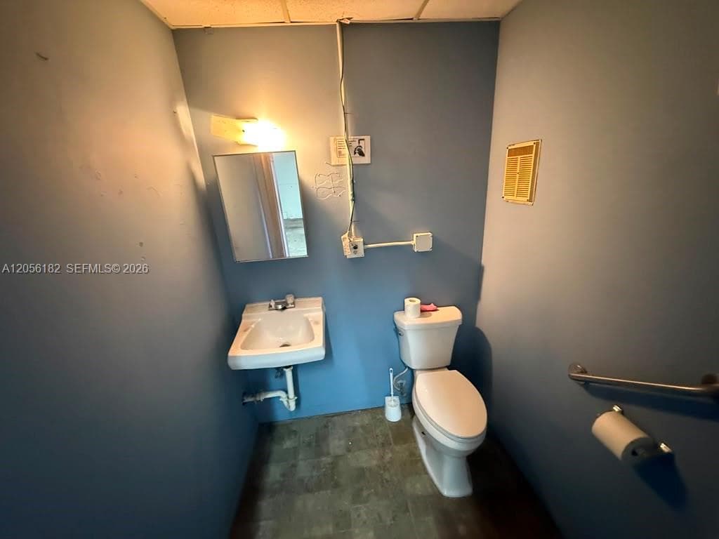 2675 W 76th St # 3, Hialeah FL 33016