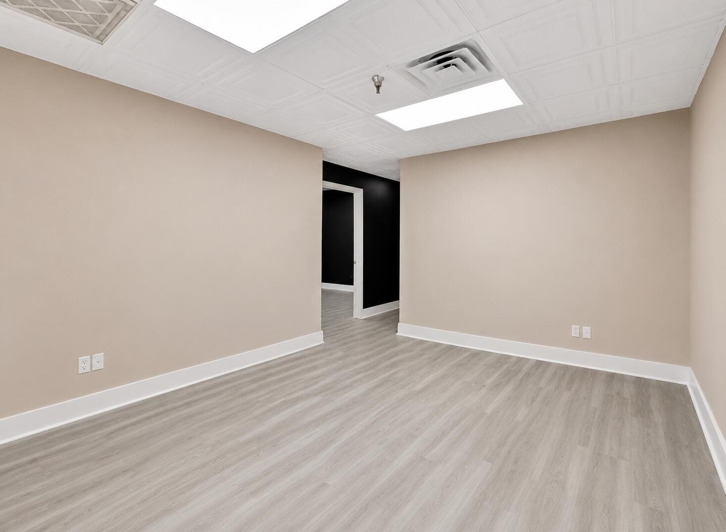 Room Royale