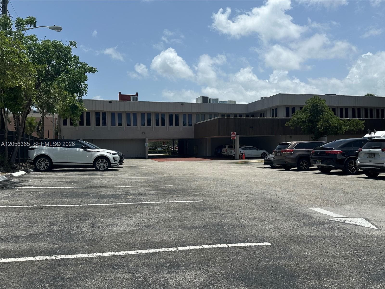 4121 NW 5th St, Plantation FL 33317