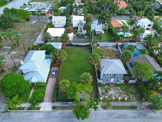 531 31st St, West Palm Beach FL 33407
