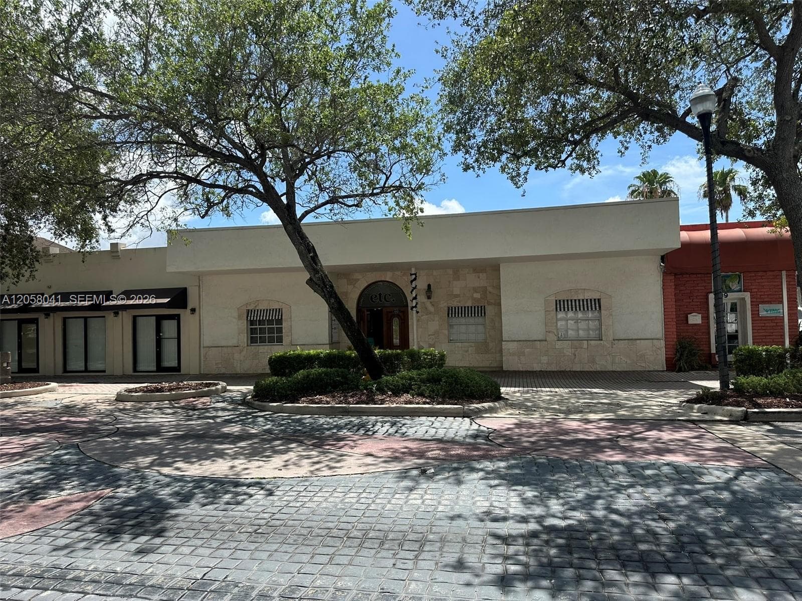 257 N Krome Ave, Homestead FL 33030