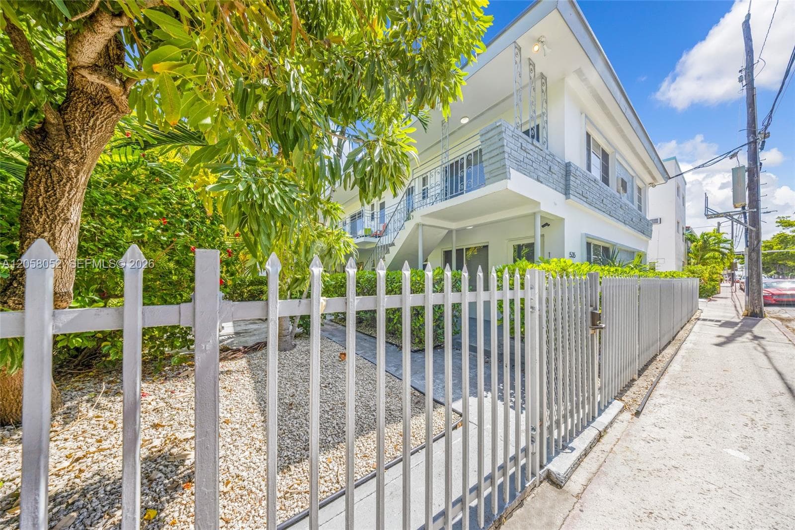 535 73rd St # 8, Miami Beach FL 33141