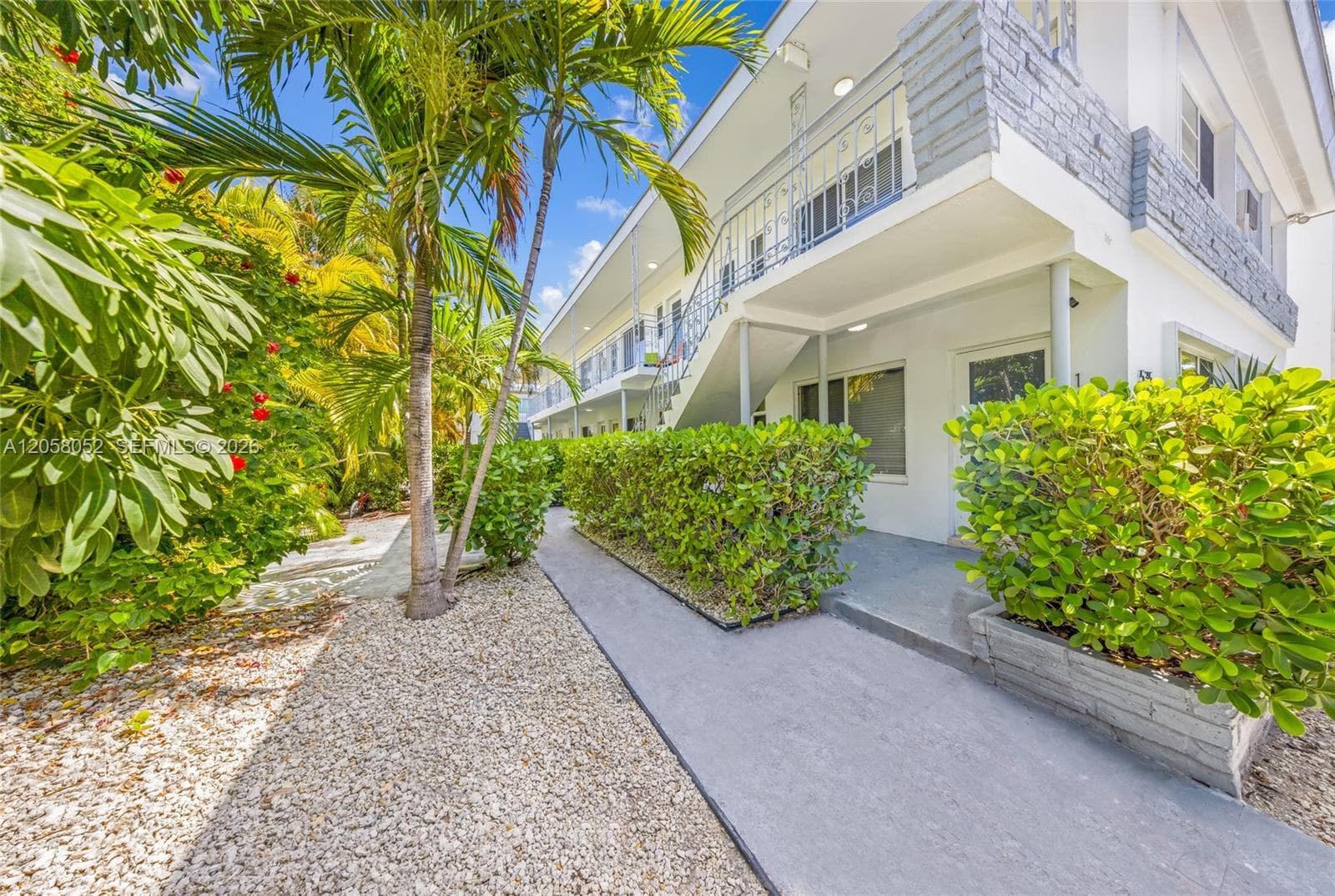 535 73rd St # 8, Miami Beach FL 33141