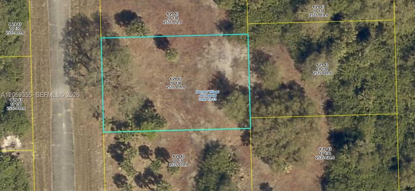 621 Trumpet Dr, La Belle FL 33935