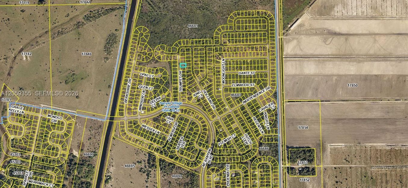 621 Trumpet Dr, La Belle FL 33935