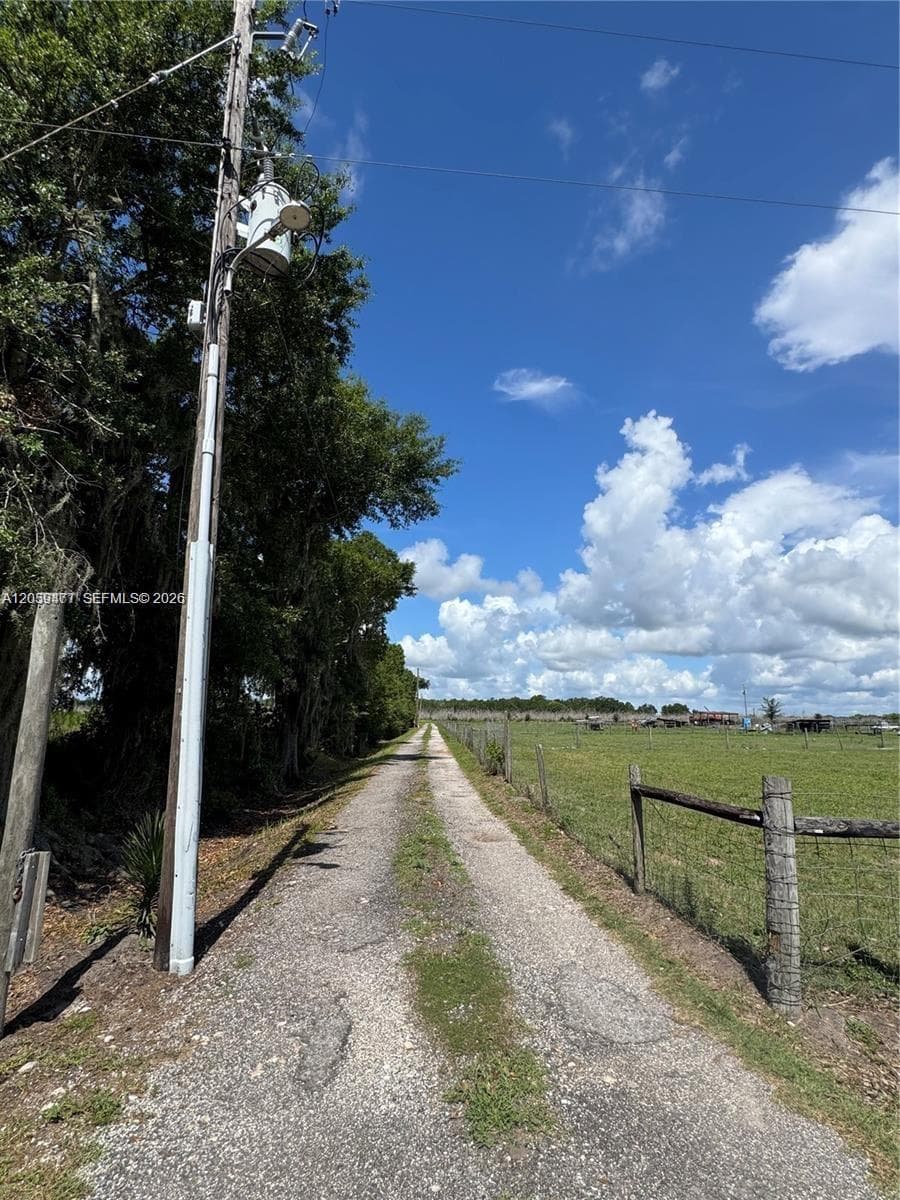 476 N Barlow Rd # 2, Other City - In The State Of Florida FL 33873