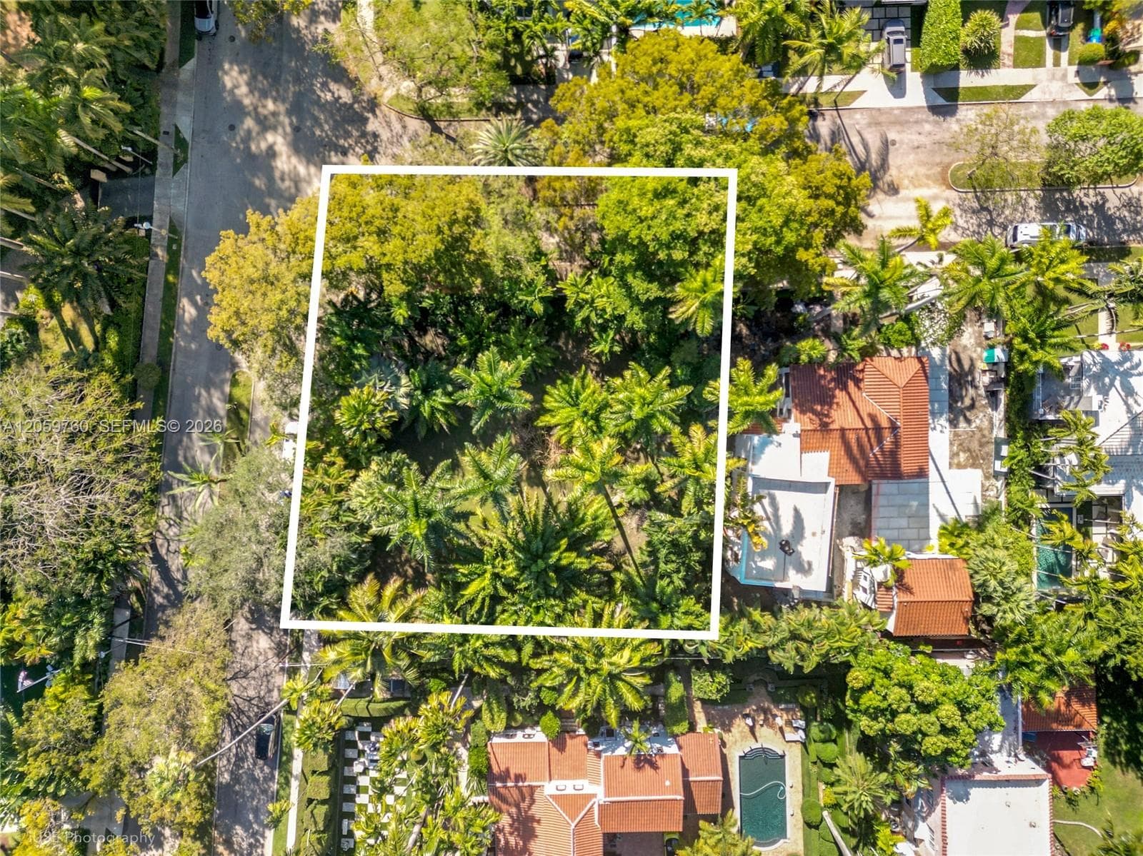 5810 N Bayshore Dr, Miami FL 33137