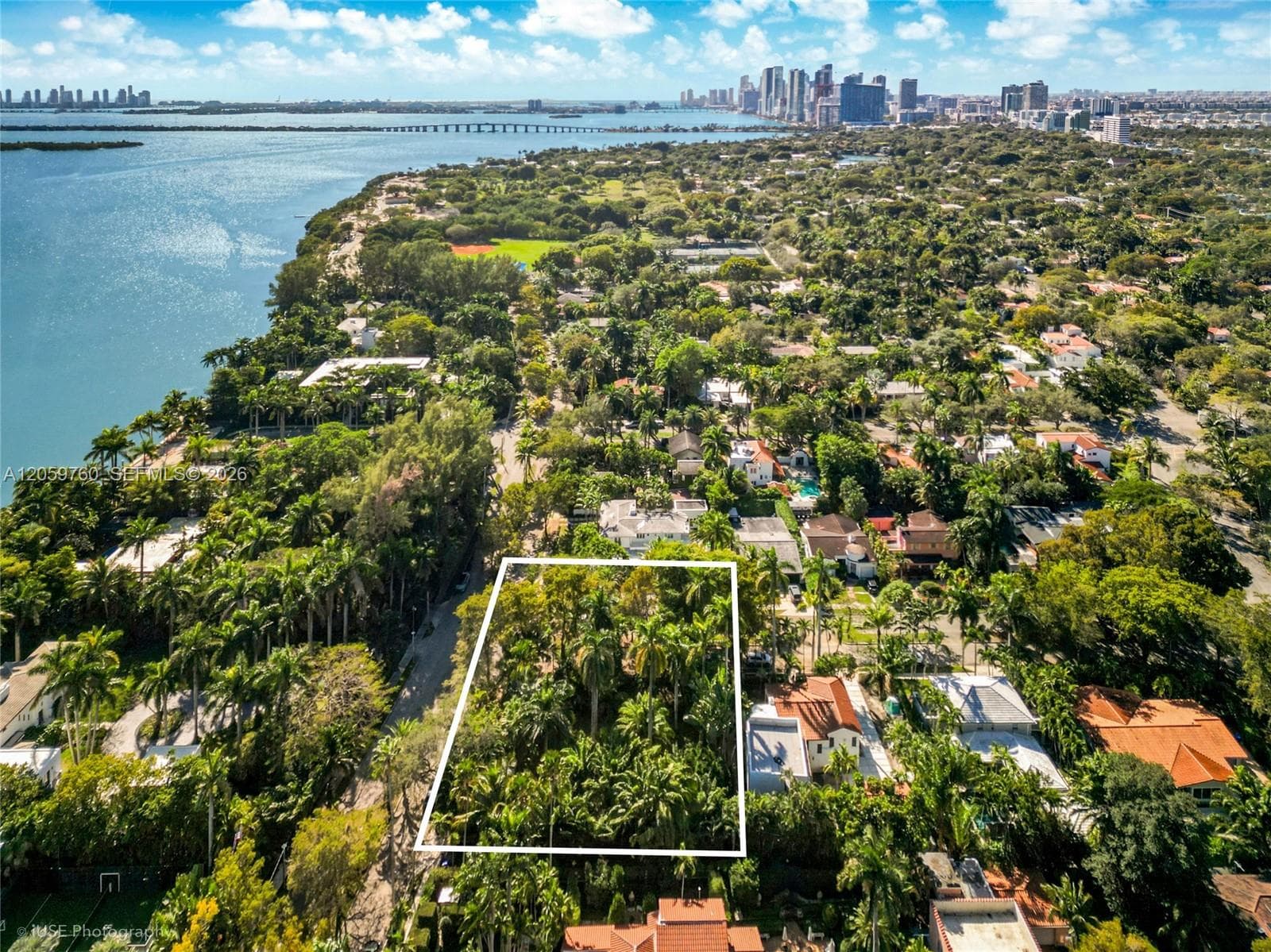 5810 N Bayshore Dr, Miami FL 33137