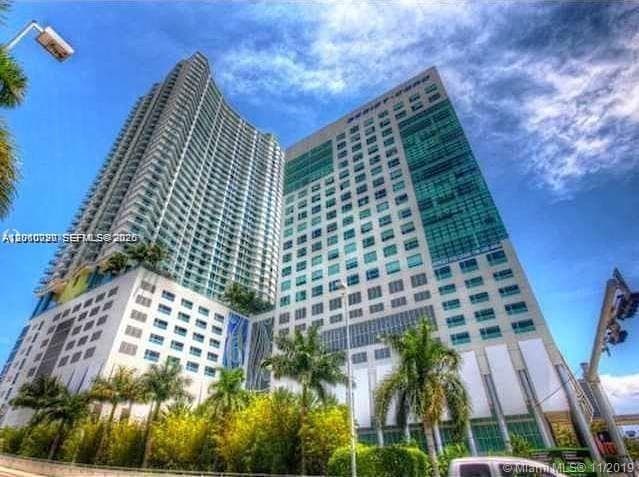 175 SW 7th St # 1805, Miami FL 33130