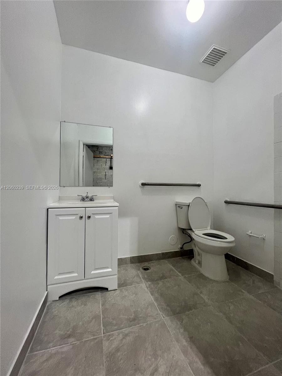 16215 SW 117th Ave # 4, Miami FL 33177