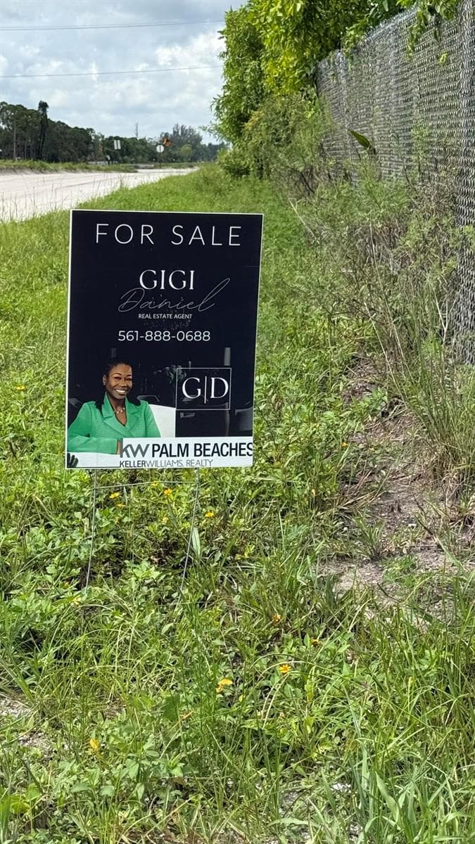 71st St N 4 Sale
