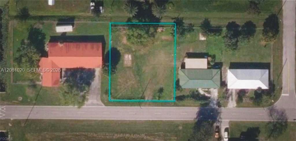 757 SW Avenue R, Moore Haven FL 33471