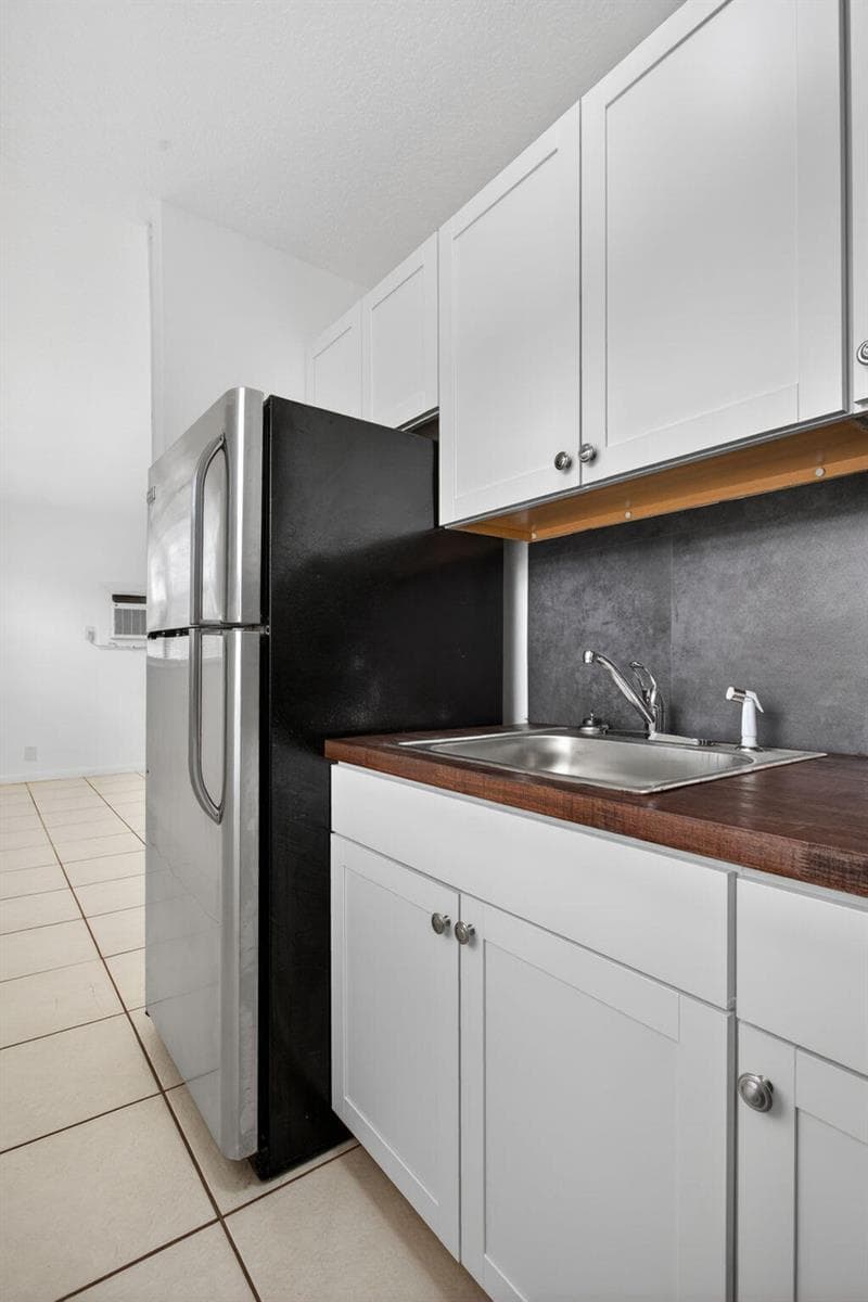 21-web-or-mls-2275 -15-7178