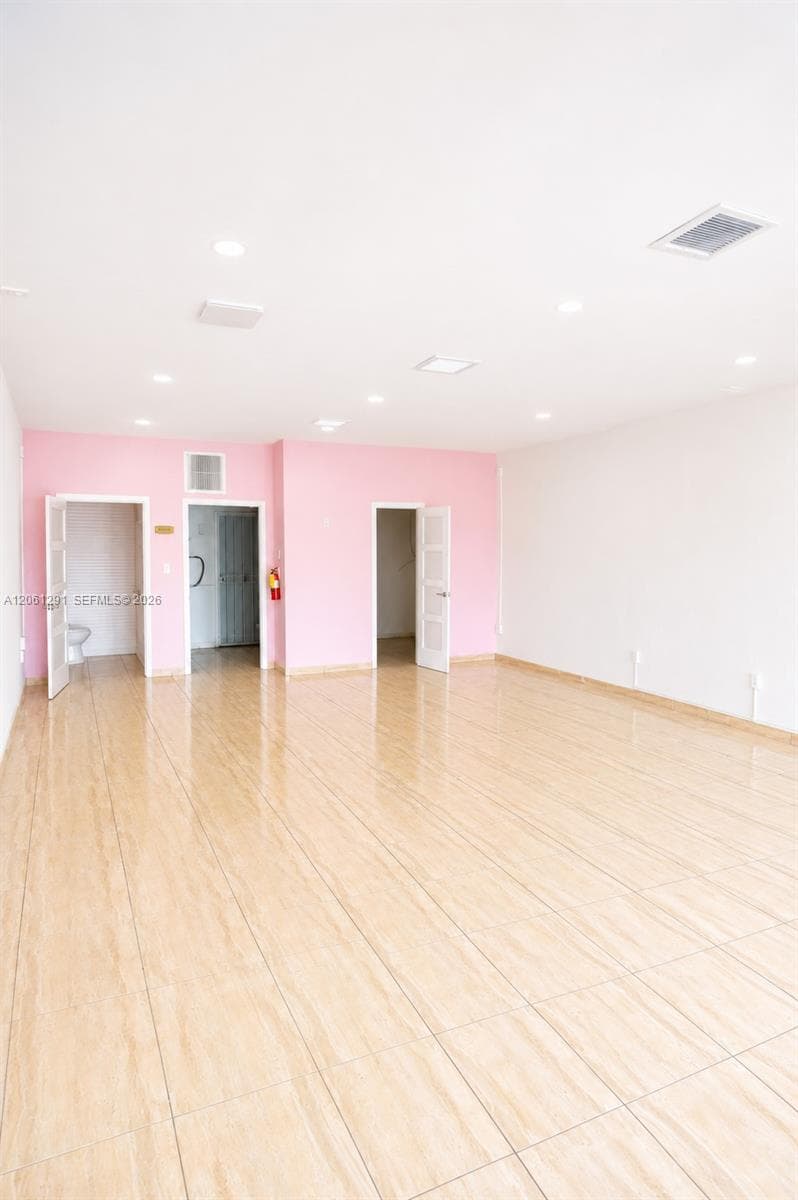 Miami Gardens, FL, 33056