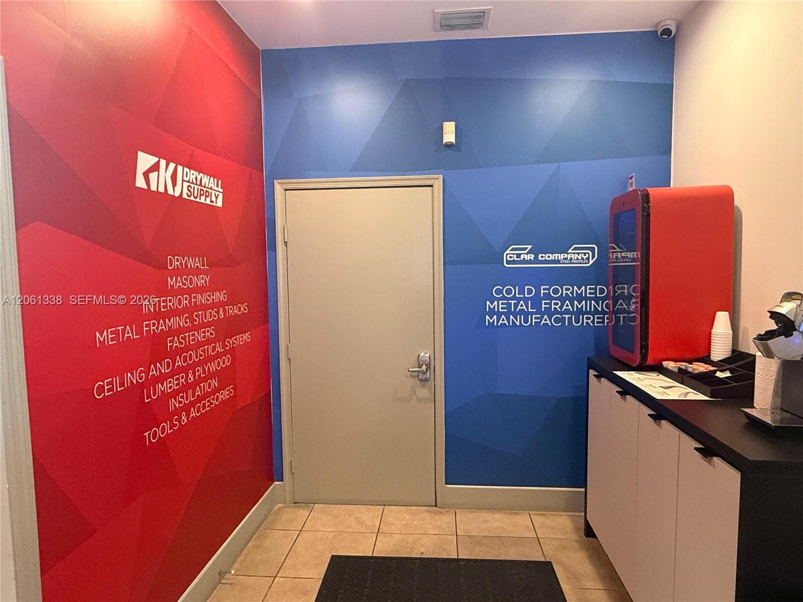 7401 NW 32nd Ave, Miami FL 33147