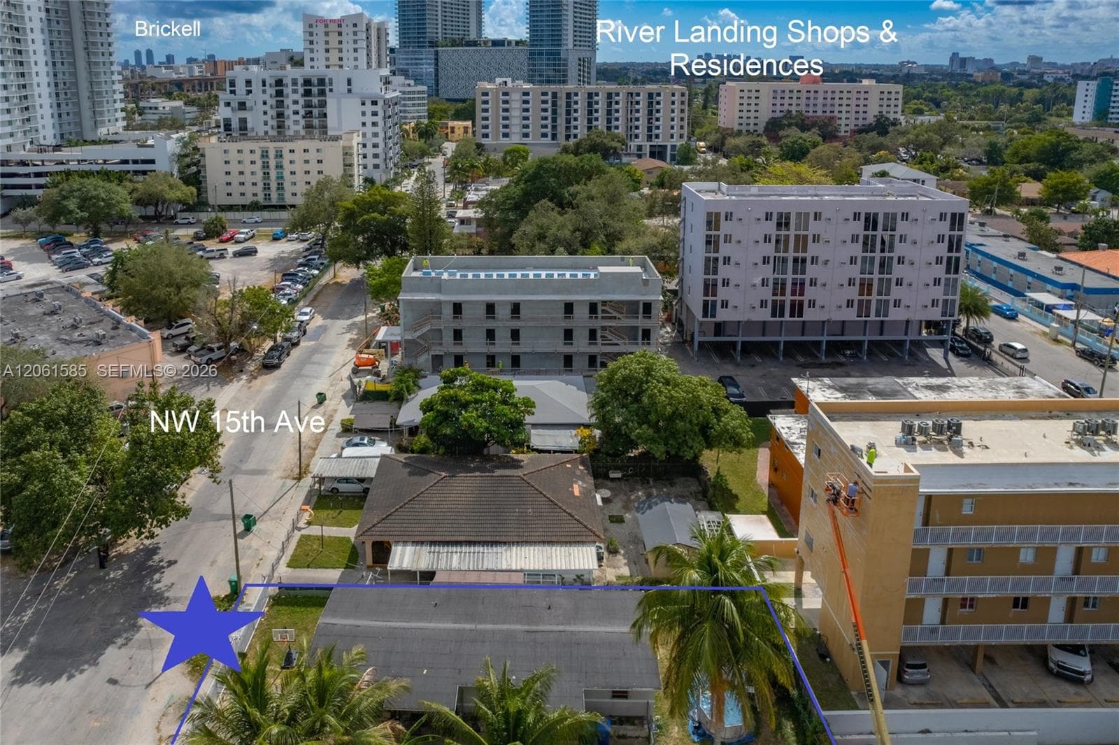 1552 NW 15th Ave, Miami FL 33125