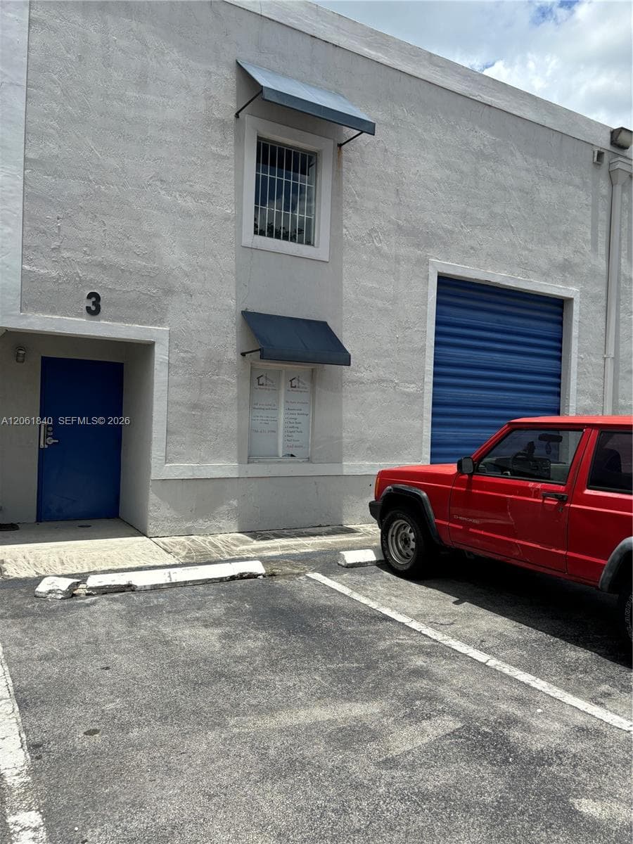 10780 NW 138th St # 5, Hialeah Gardens FL 33018