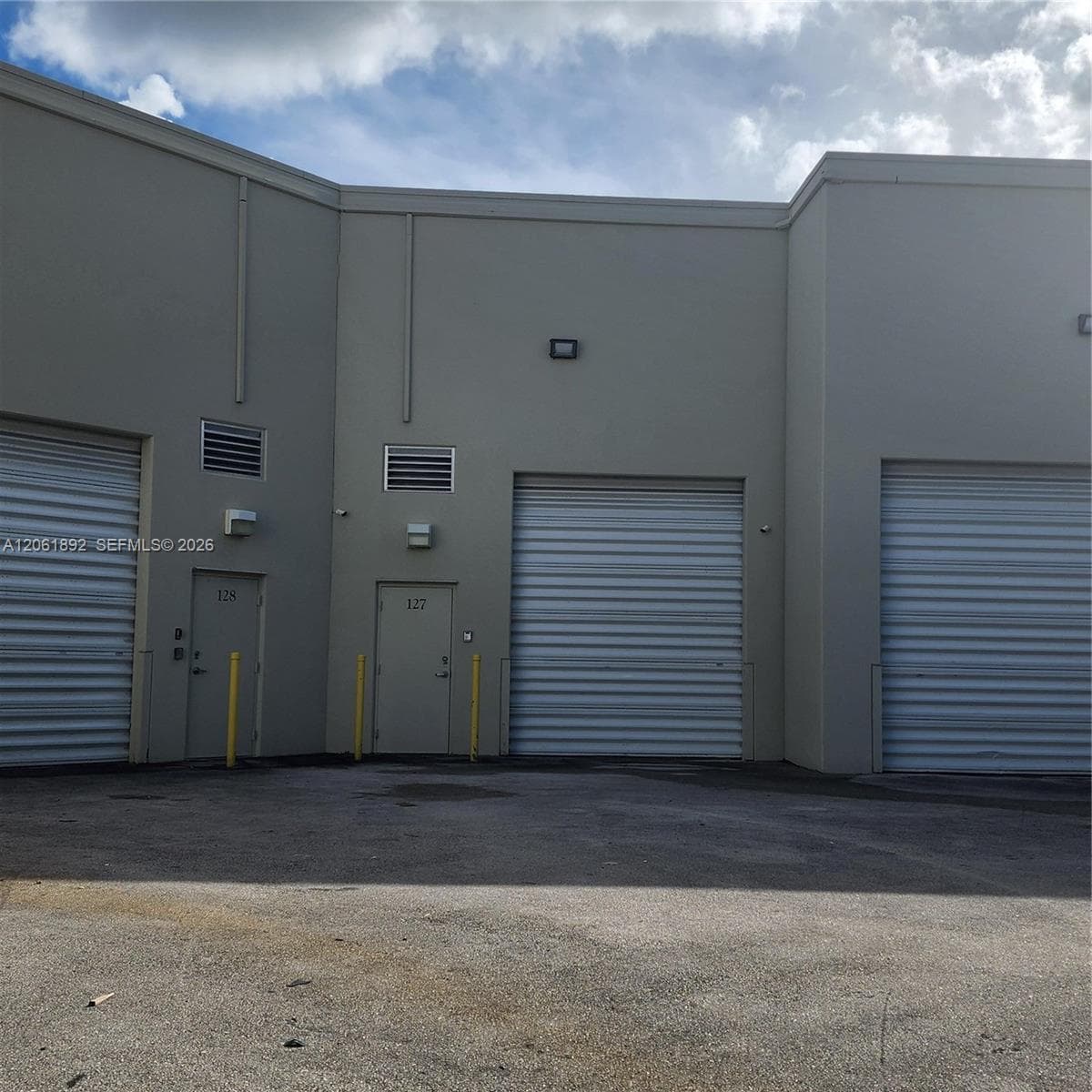 11231 NW 20th St # 127, Sweetwater FL 33172