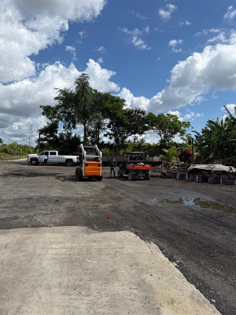 17100 SW 197th Ave, Miami FL 33187