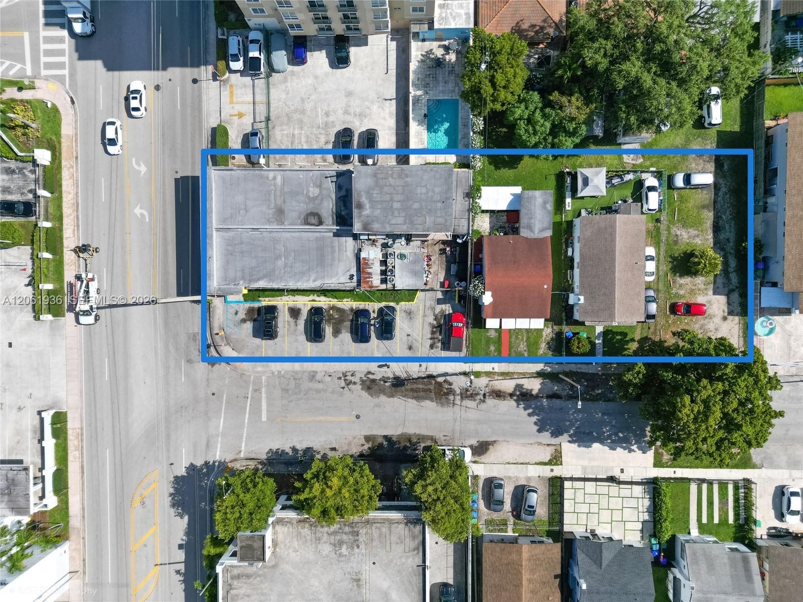 2537 SW 37th Ave, Miami FL 33133