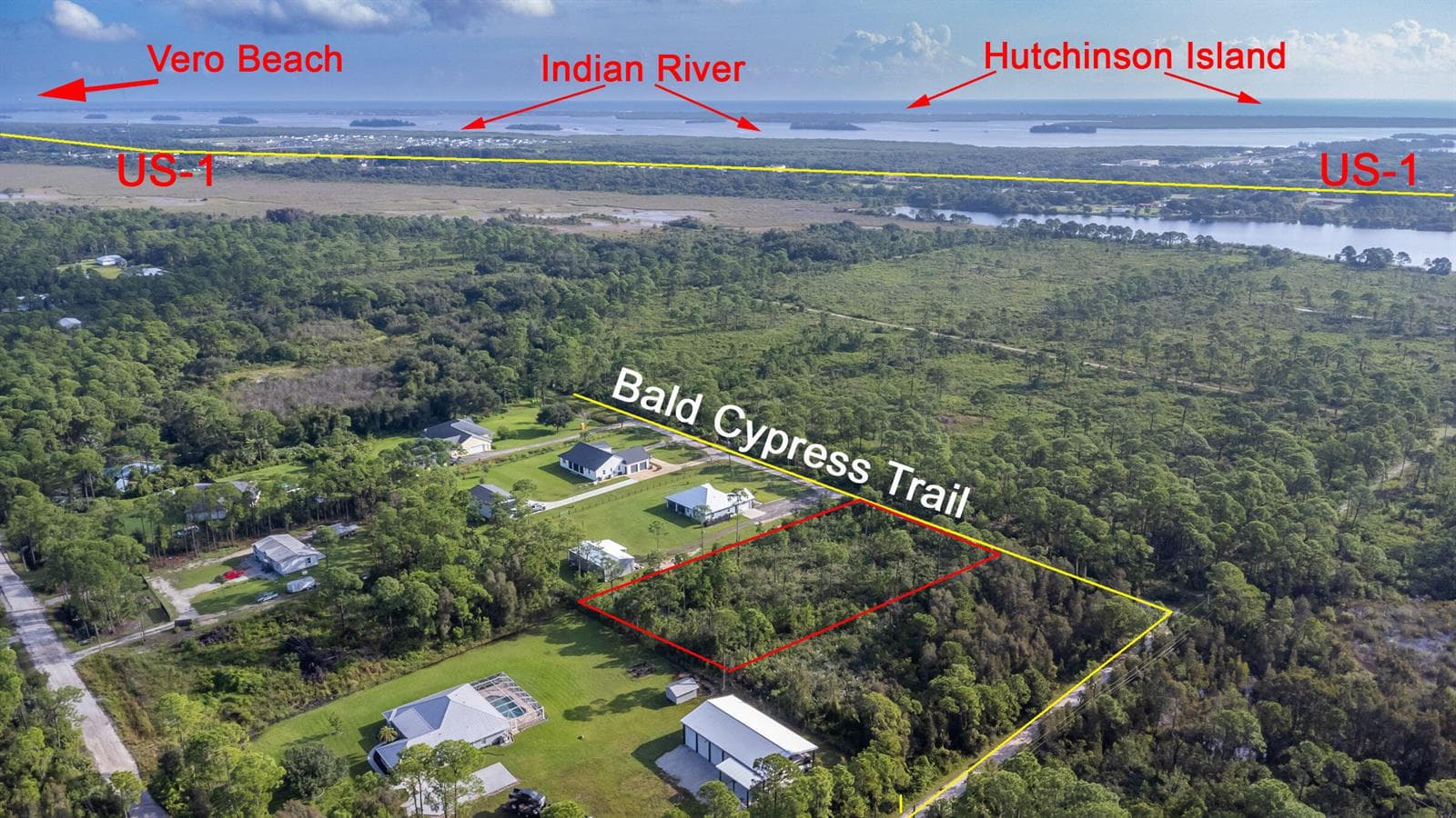 Red signd Bald Cypres Trail Fort Pierce